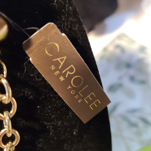 Necklace - Picture 5 of 5